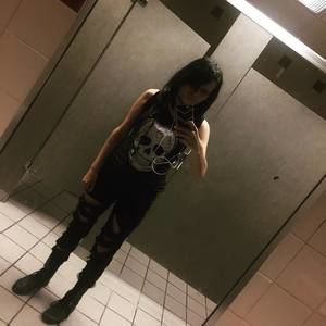 Meet your Posher, Abby